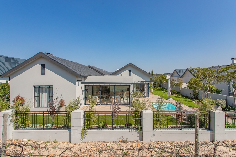 4 Bedroom Property for Sale in Val De Vie Estate Western Cape